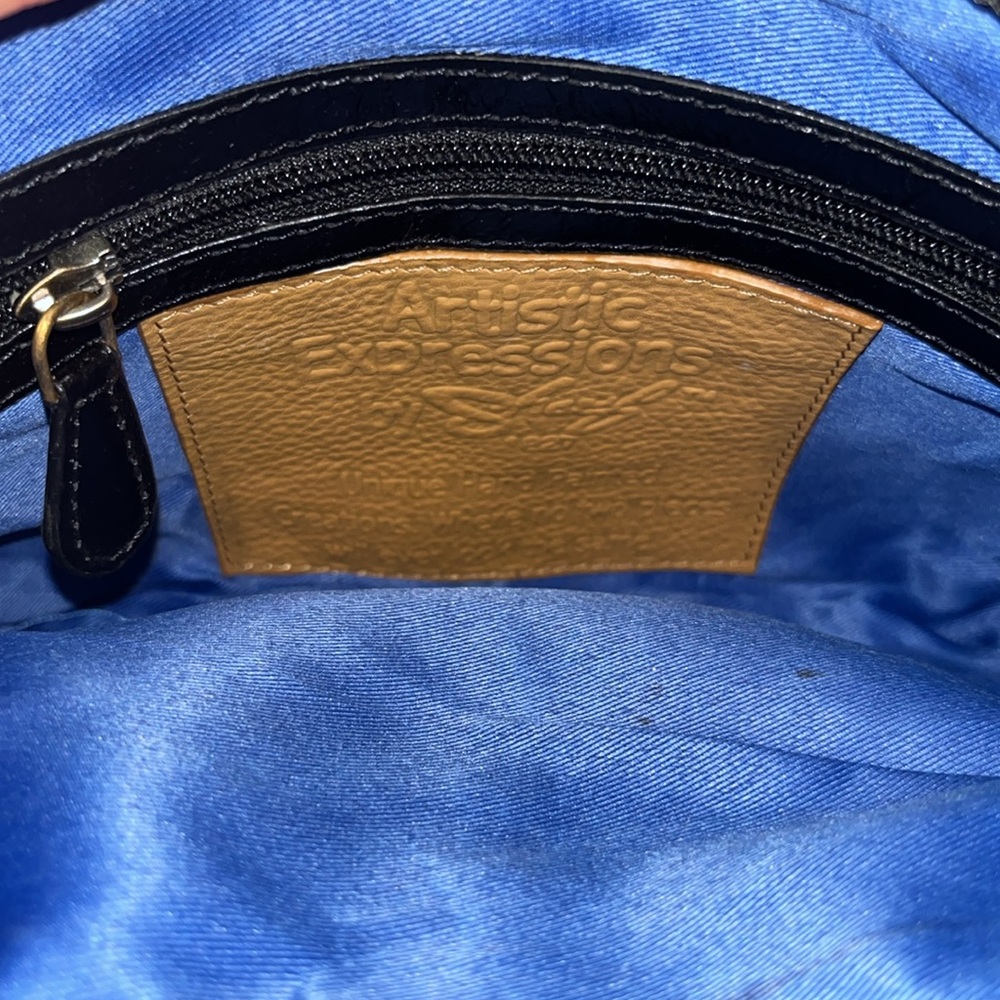 Multicolor Crossbody Bag - Picture 7 of 12